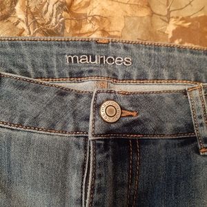Maurices jeans